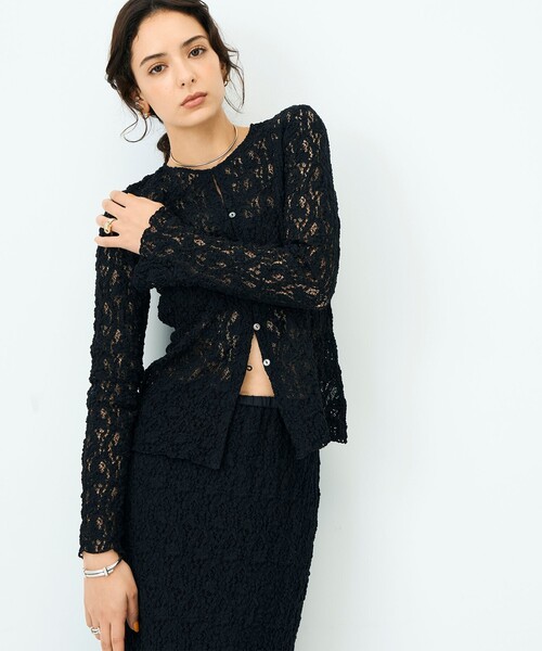 NOLLEY’S Sophi（ノーリーズソフィ）の「ウォッシャブルストレッチレース両前カーディガン（カーディガン/ボレロ・レディース・ブラック/ホワイト・38）」の2枚目の写真