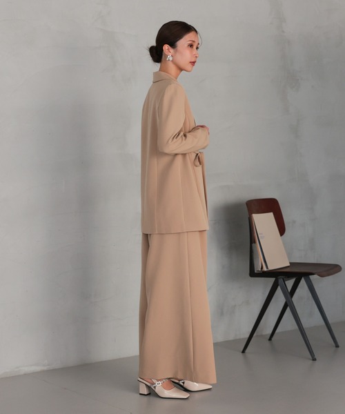 TOKYO OFFICA（トーキョーオフィカ）の「卒業式・入学式・学校行事・結婚式 対応 パンツスーツ セットアップ ママ ウエストマークジャケット×ワイドパンツ クラシックテーラード ウエストタイ セレモニー オフィスカジュアル スーツ（スーツセット・レディース・ベージュ/チャコール/ブラック・M/L）」の17枚目の写真