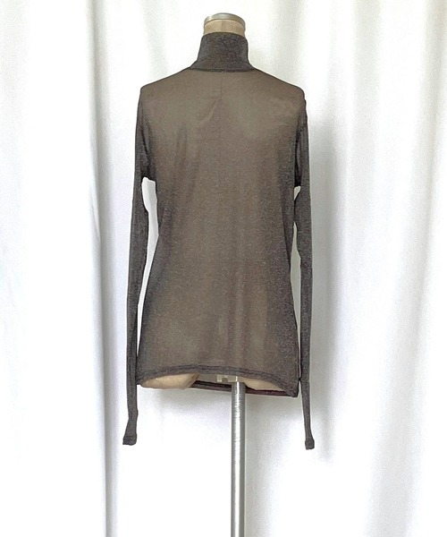 Q(キュー)の「ラメシアーハイネックインナー(Tシャツ/カットソー・レディース・アイボリー/チャコールグレー・MEDIUM)」の8枚目の写真