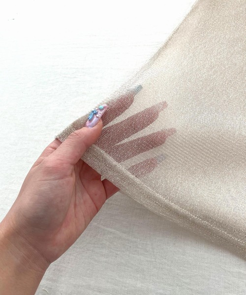 Q(キュー)の「ラメシアーハイネックインナー(Tシャツ/カットソー・レディース・アイボリー/チャコールグレー・MEDIUM)」の3枚目の写真