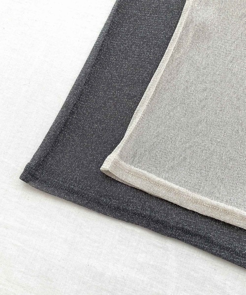 Q(キュー)の「ラメシアーハイネックインナー(Tシャツ/カットソー・レディース・アイボリー/チャコールグレー・MEDIUM)」の5枚目の写真