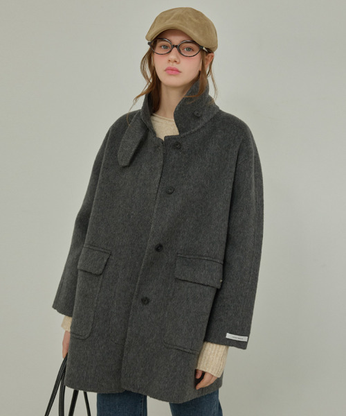 SLOWLOLLI(スローローリ)の「Balmacan wool handmade coat_2 Colors(ダッフルコート・レディース・チャコールグレー/ネイビー・FREE)」の3枚目の写真