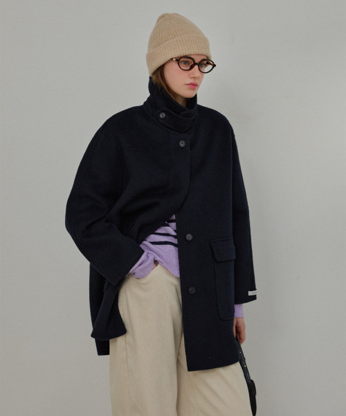 SLOWLOLLI(スローローリ)の「Balmacan wool handmade coat_2 Colors(ダッフルコート・レディース・チャコールグレー/ネイビー・FREE)」の5枚目の写真