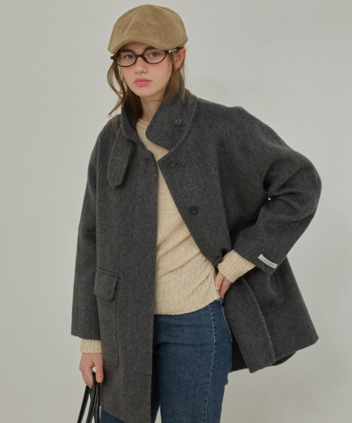 SLOWLOLLI(スローローリ)の「Balmacan wool handmade coat_2 Colors(ダッフルコート・レディース・チャコールグレー/ネイビー・FREE)」の6枚目の写真
