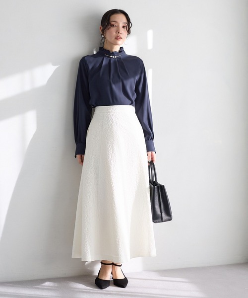 Andemiu（アンデミュウ）の「【セレモニー】アクセツキフリルブラウス636712（シャツ/ブラウス・レディース・ネイビー/オフホワイト・FREE）」の6枚目の写真