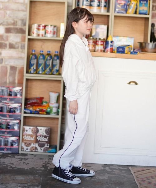 ROXY(ロキシー)の「ROXY/ロキシー ROXY キッズ フードラッシュガード 別注 MINI SALTY SQUAD HOODIE TLY261652M(その他アウター・キッズ・オレンジ/ホワイト・150cm/140cm/130cm)」の6枚目の写真