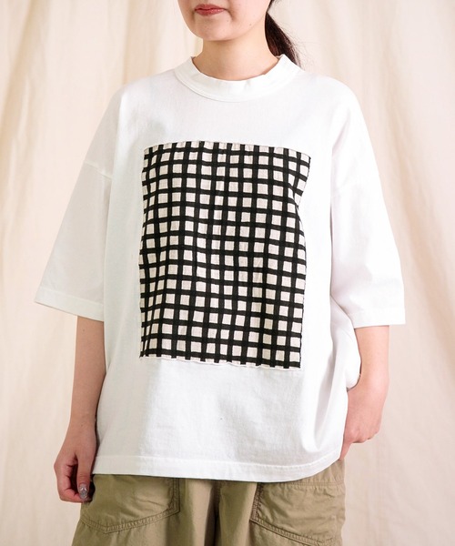 prit（プリット）の「[prit] 空紡天竺×プリント 5分袖フレームTシャツ (ドット＆チェック)（Tシャツ/カットソー・レディース・ホワイト系その他/ホワイト系その他2・FREE）」の2枚目の写真
