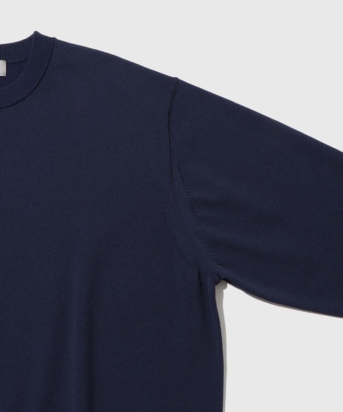 ADAM ET ROPE'（アダムエロペ）の「強撚プレーティングニットプルオーバー（ニット/セーター・メンズ・ブラック/チャコールグレー/ネイビー/グリーン・L/M）」の6枚目の写真