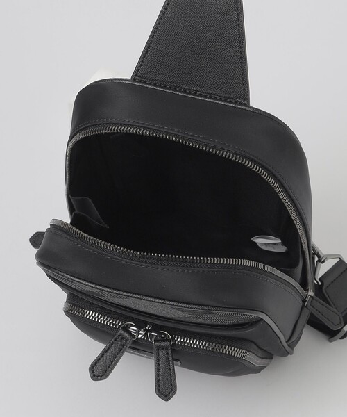 BLACK LABEL CRESTBRIDGE(ブラックレーベル・クレストブリッジ)の「ナイロンコンビカルゼシャドークレストブリッジチェックビジネスボディバッグ(ボディバッグ/ウエストポーチ・メンズ・ネイビー/ブラック・FREE)」の6枚目の写真