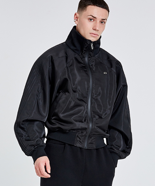 51%(フィフティーワンパーセント)の「Louver track jumper - Black(ブルゾン・メンズ・その他・L/M/XL)」の1枚目の写真