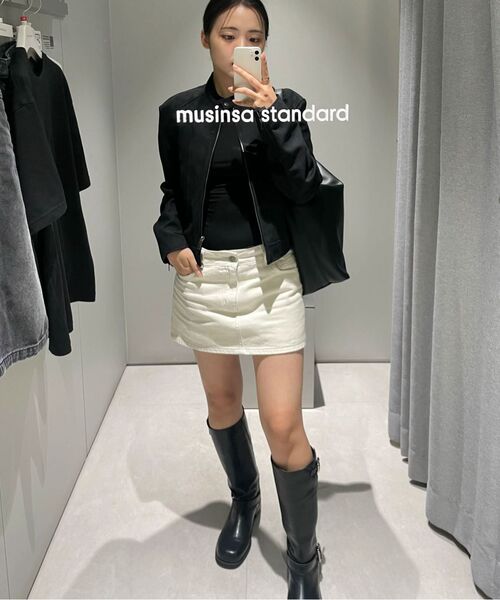 MUSINSA STANDARD WOMAN（ムシンサスタンダードウーマン）の「ウィメンズ テンセル スリム カットアウト ストリング 長袖Tシャツ [ブラック]（Tシャツ/カットソー・レディース・その他・X-SMALL/SMALL/MEDIUM/LARGE）」の11枚目の写真