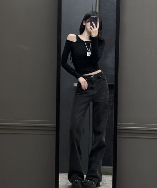 MUSINSA STANDARD WOMAN（ムシンサスタンダードウーマン）の「ウィメンズ テンセル スリム カットアウト ストリング 長袖Tシャツ [ブラック]（Tシャツ/カットソー・レディース・その他・X-SMALL/SMALL/MEDIUM/LARGE）」の15枚目の写真