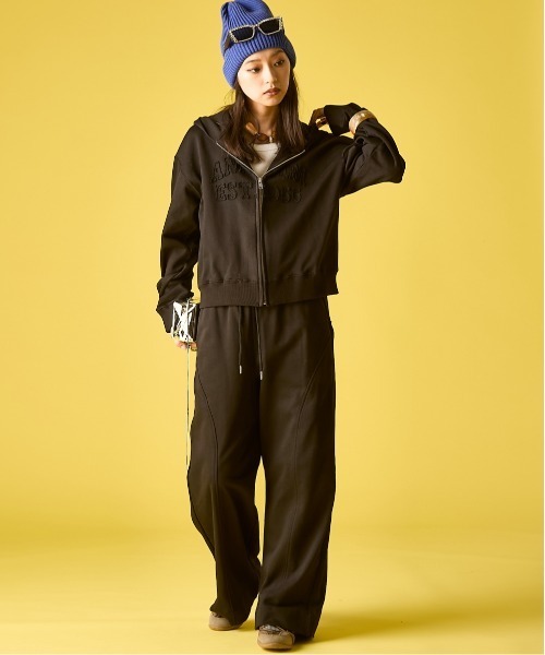 GEVS.(ジェイヴィス)の「ジップアップパーカー<大きいサイズ有>GEVS.(パーカー・レディース・ブラック/グレー・M/L/LL/3L/4L/5L)」の8枚目の写真