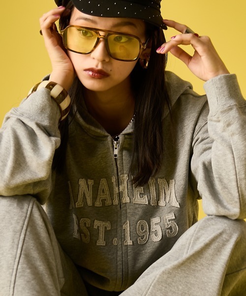 GEVS.(ジェイヴィス)の「ジップアップパーカー<大きいサイズ有>GEVS.(パーカー・レディース・ブラック/グレー・M/L/LL/3L/4L/5L)」の18枚目の写真