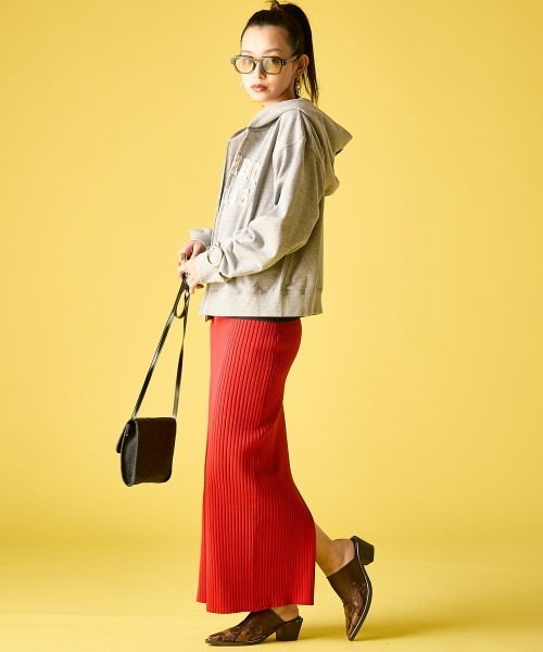 GEVS.(ジェイヴィス)の「ジップアップパーカー<大きいサイズ有>GEVS.(パーカー・レディース・ブラック/グレー・M/L/LL/3L/4L/5L)」の21枚目の写真