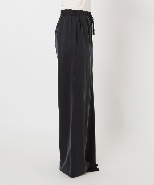 IENA LA BOUCLE（イエナラブークル）の「IENA LA BOUCLE Cupra mix イージーパンツ（その他パンツ・レディース・ブラック/ベージュ/ブラウン・40/38/36/34）」の6枚目の写真