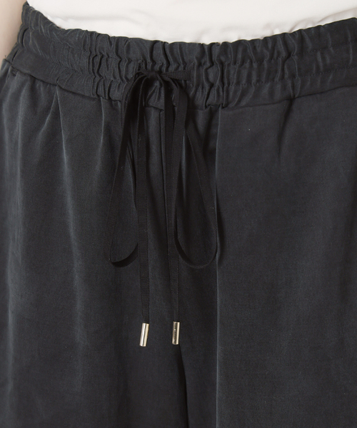 IENA LA BOUCLE（イエナラブークル）の「IENA LA BOUCLE Cupra mix イージーパンツ（その他パンツ・レディース・ブラック/ベージュ/ブラウン・40/38/36/34）」の11枚目の写真