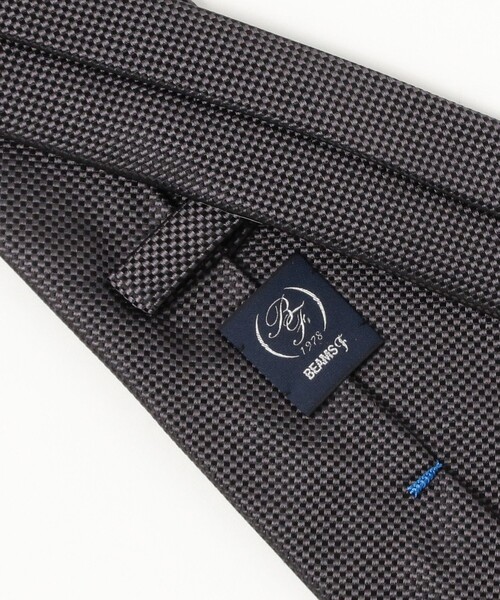 BEAMS F(ビームスエフ)の「シルク ソリッド ネクタイ(ネクタイ・メンズ・ネイビー/グレー・ONE SIZE)」の4枚目の写真