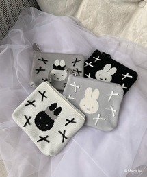 MIIA（ミーア）の「miffy リボンニットポーチ（ポーチ）」