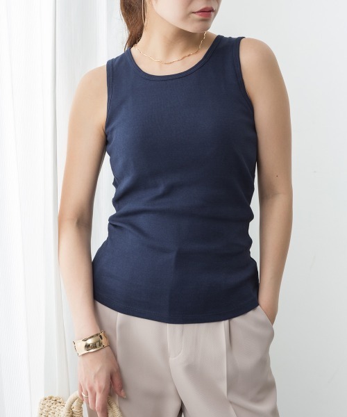 aity(アイティ)の「M-4L カップ付き コットンフライス タンクトップ 夏服(タンクトップ・レディース・ネイビー/グレイッシュベージュ/ブラック/オフホワイト/杢グレー/チャコールグレー/カーキ・LL/L/M/4L/3L)」の7枚目の写真