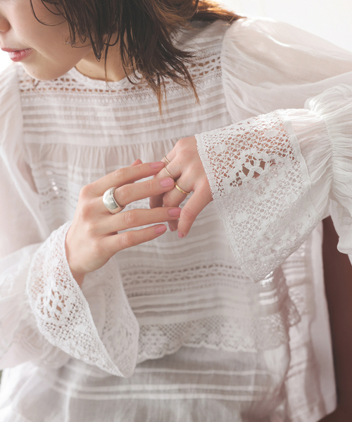 ne Quittez pas ヌキテパ　ブラウス ne Quittez pas / ヌキテパ 別注Pintuck & Lace Blouse*（シャツ