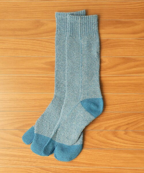 fennica（フェニカ）の「足袋 ソックス 23～25cm（ソックス/靴下・レディース・ブラック/レッド/イエロー/ロイヤルブルー・ONE SIZE）」の2枚目の写真