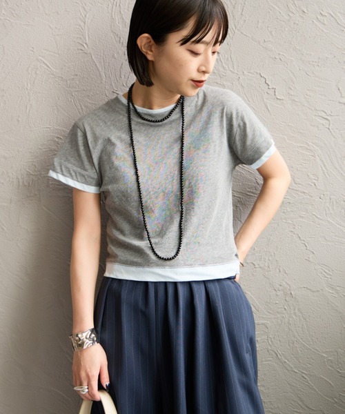 nenom（ネノム）の「[nenom/ネノム] 配色 レイヤードデザイン シア―コンパクトTシャツ（Tシャツ/カットソー・レディース・ブラウン/ブラック/グレー/ライトグリーン・F）」の2枚目の写真