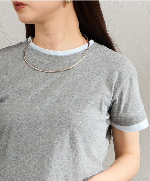 nenom（ネノム）の「[nenom/ネノム] 配色 レイヤードデザイン シア―コンパクトTシャツ（Tシャツ/カットソー・レディース・ブラウン/ブラック/グレー/ライトグリーン・F）」の6枚目の写真