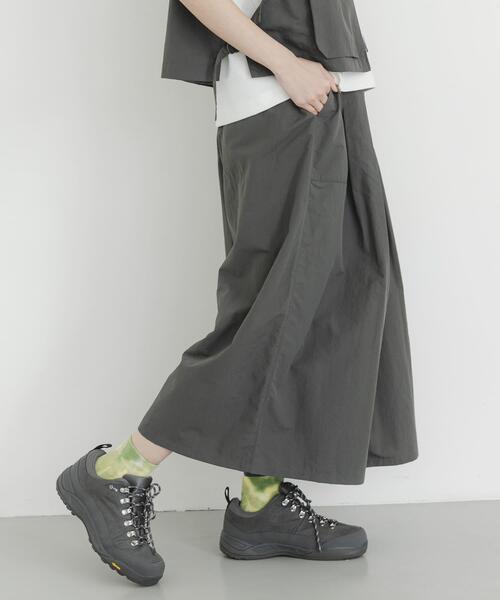 EKAL(エカル)の「『UR TECH』ナイロンタッサーワイドパンツ(その他パンツ・レディース・ネイビー/グリーン系その他/ライトブルー/グレー/ベージュ・ONE)」の16枚目の写真