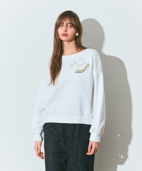 GRACE CLASS(グレースクラス)の「モチーフ刺繍スウェットトップ(Tシャツ/カットソー・レディース・ホワイト/ブラック・36)」の1枚目の写真