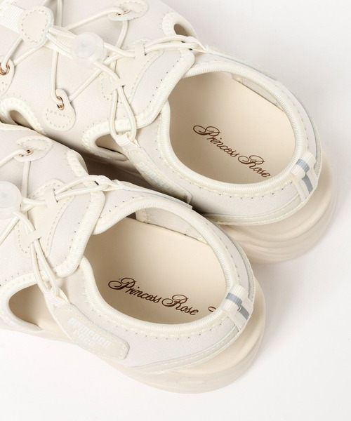 BAYFLOW（ベイフロー）の「[軽量・調節簡単♪]ドロストサンダル[17cm-23cm](KIDS)（サンダル・キッズ・ブラック×ホワイト/アイボリー/ブラック×ブラック・19.0cm/18.0cm/17.0cm/20.0cm/23.0cm/22.0cm/21.0cm）」の5枚目の写真