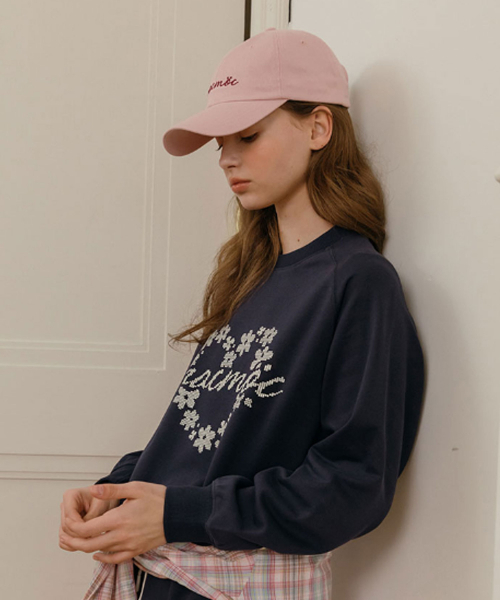MAC MOC（マックモック）の「ハートMTM ハートアートワークレギュランスウェット_2カラー（スウェット・レディース・ライトグレー/ネイビー・FREE）」の4枚目の写真