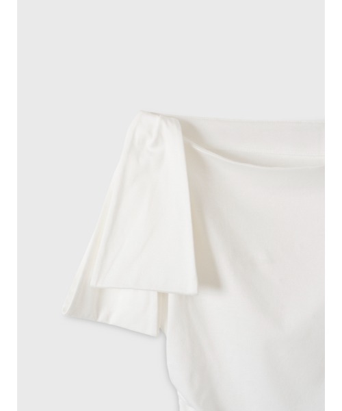 EIMY ISTOIRE(エイミーイストワール)の「ASYMMETRY RIBBON TOPS(Tシャツ/カットソー・レディース・レッド/ホワイト/ピンクベージュ/ブラック・F)」の14枚目の写真