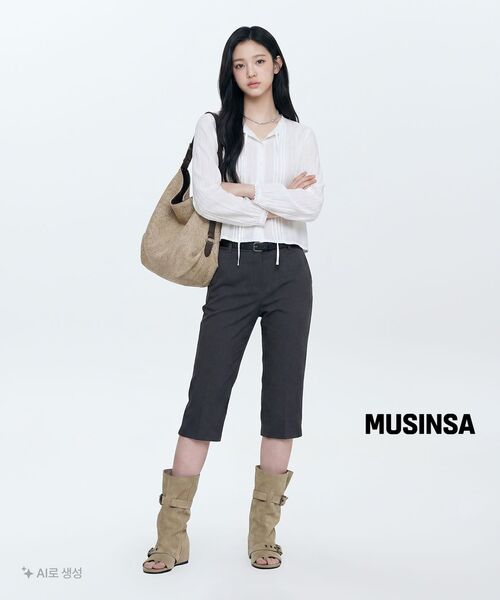 MUSINSA STANDARD WOMAN（ムシンサスタンダードウーマン）の「ウィメンズバーティカルテクスチャードコットンピンタックブラウス[ホワイト]（シャツ/ブラウス・レディース・その他・X-SMALL/SMALL/MEDIUM/LARGE）」の9枚目の写真