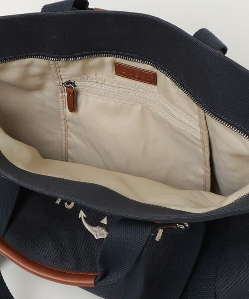 OSLO Tote トートバッグ | GUESS(ゲス) JAPAN 公式オンラインストア