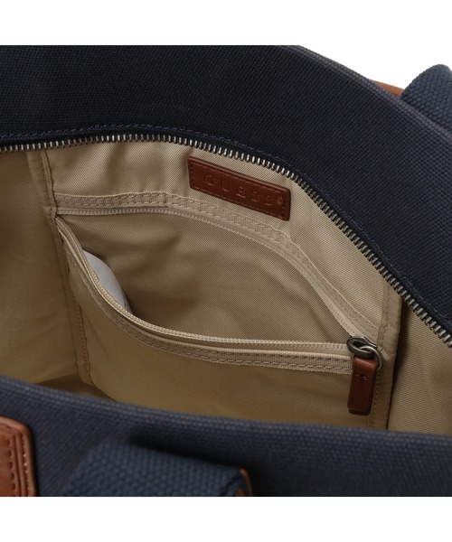 OSLO Tote トートバッグ | GUESS(ゲス) JAPAN 公式オンラインストア