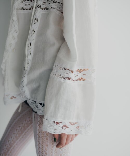 SHENERY（シーナリー）の「【Pasterip】 バテンレースデザインブラウス（シャツ/ブラウス・レディース・オフホワイト・FREE）」の9枚目の写真
