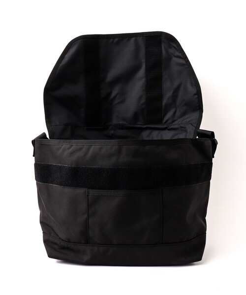 GREGORY(グレゴリー)の「【GREGORY/グレゴリー】AUTHENTIC MESSENGER CORDURA BALLISTIC(ショルダーバッグ・メンズ・ブラック・FREE)」の4枚目の写真