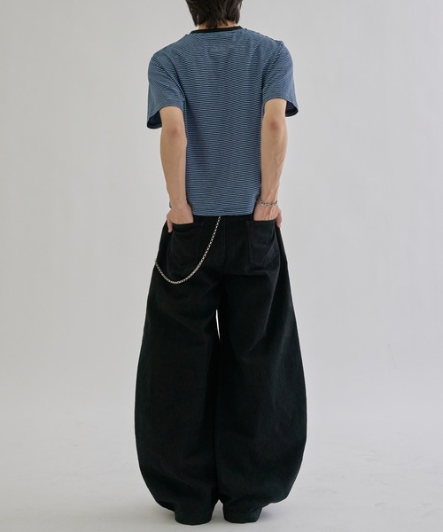 EPNK(イーピーエヌケー)の「Fine - border henly Tee / ファインボーダーヘンリーネックT(Tシャツ/カットソー・メンズ・チャコールグレー/ブルー/ブラック・SMALL/MEDIUM/LARGE)」の5枚目の写真