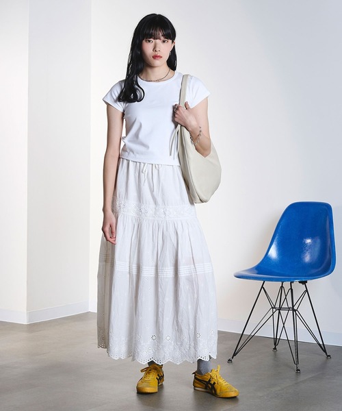 ROSE BUD（ローズバッド）の「COMPACT S/S TEE（Tシャツ/カットソー・レディース・ブラック/ライトブルー/ホワイト・ONE SIZE）」の17枚目の写真