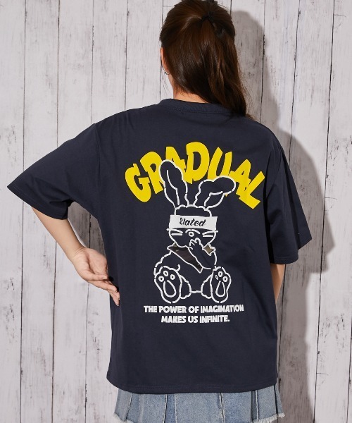 GORGE(ゴージ)の「《キャラバックプリント》BIGTシャツ/ストリート/春夏/全3色(Tシャツ/カットソー・レディース・オフホワイト/ネイビー/オートミール・F)」の6枚目の写真