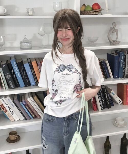 ROSEFRANTZ（ロゼフランツ）の「Vintage Floral Frame T-shirt [White]（Tシャツ/カットソー・レディース・ホワイト・OS）」の13枚目の写真