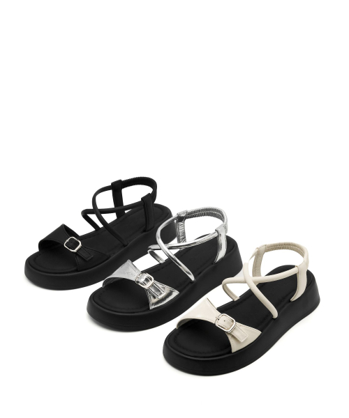 SPUR(シュプール)の「ゴアバックルストラッププラットフォームサンダル5cm -VS9099 (3カラー)(サンダル・レディース・ブラック/アイボリー/シルバー・25cm/24.5cm/23cm/23.5cm/24cm/22.5cm)」の6枚目の写真