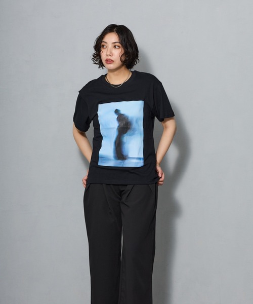 aremoi(アレモイ)の「グラフィックプリントTシャツ(Tシャツ/カットソー・レディース・ブラック・SMALL/MEDIUM/LARGE)」の16枚目の写真