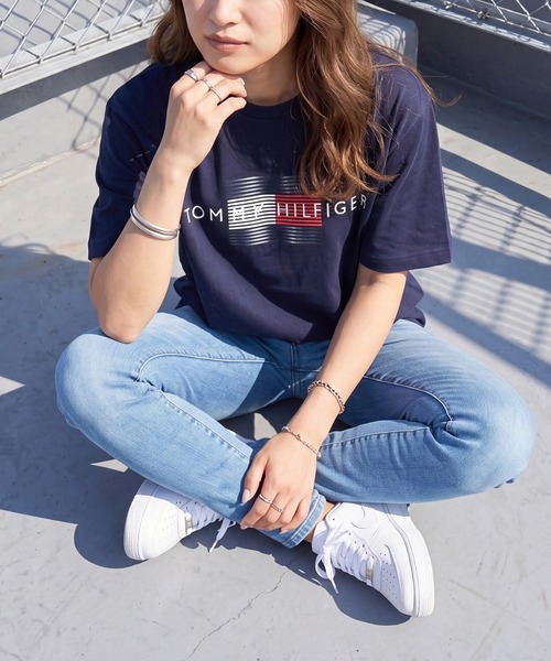 TOMMY HILFIGER(トミーヒルフィガー)の「【TOMMY HILFIGER】GRAPHIC SLEEP TEEシャツ 09T4550(Tシャツ/カットソー・メンズ・ホワイト/ネイビー/ブルー・XXL/XL/L/M/S)」の22枚目の写真