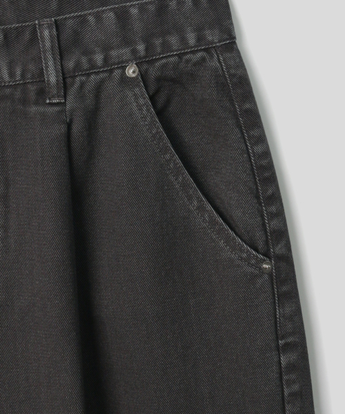 INDUST(インダスト)の「ピグメントウォッシュドワンタックバミューダパンツ_4COLOR(その他パンツ・レディース・アイボリー/チャコールグレー/ネイビー/ブラウン・2(M)/1(S)/3(L))」の11枚目の写真