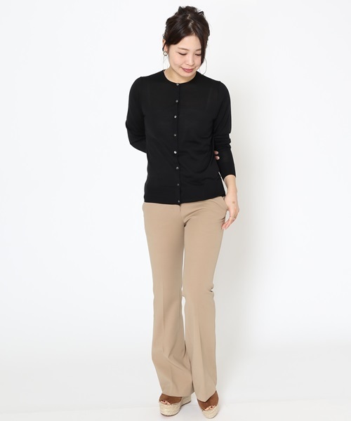 FIGARO Paris（フィガロパリ）の「シルクハイゲージ クルーネックカーディガン◆（カーディガン/ボレロ・レディース・ホワイト/ブラック/ベージュ/ブルー・FREE）」の11枚目の写真