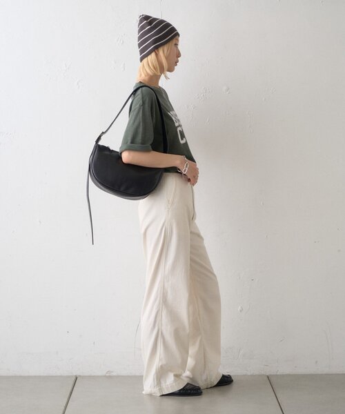 CIAOPANIC TYPY(チャオパニックティピー)の「【UNISEX】ピグメント加工スラブカレッジロゴTEE(Tシャツ/カットソー・レディース・ホワイト/グリーン/レッド/ブラウン/ネイビー・LARGE/MEDIUM)」の13枚目の写真