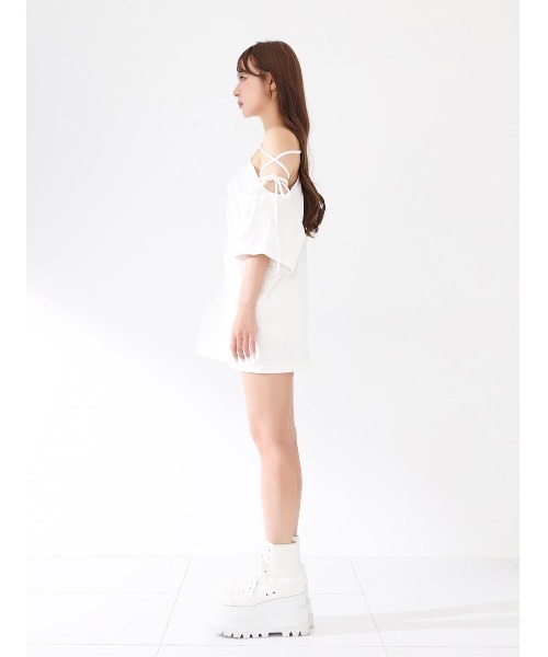Darich(ダーリッチ)の「ワンショルダーグラフィックビッグTシャツ(Tシャツ/カットソー・レディース・ホワイト/サックスブルー/ブラック・FREE)」の8枚目の写真