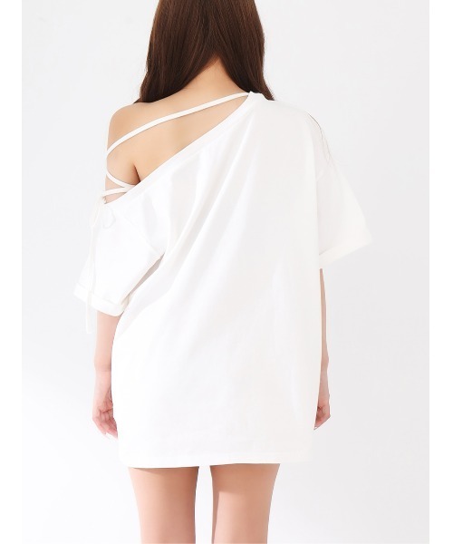 Darich(ダーリッチ)の「ワンショルダーグラフィックビッグTシャツ(Tシャツ/カットソー・レディース・ホワイト/サックスブルー/ブラック・FREE)」の17枚目の写真